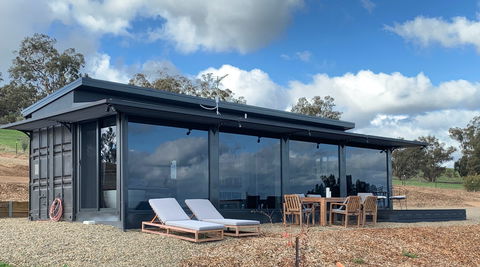 Belisi Farmstay Cottage - Perths Hotel 0