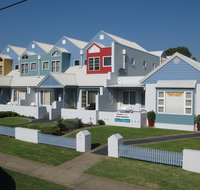 Bluedock Apartments
