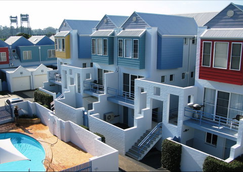 Bluedock Apartments - Perths Hotel 1