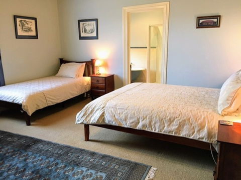 Cambridge House B&B - Perths Hotel 2