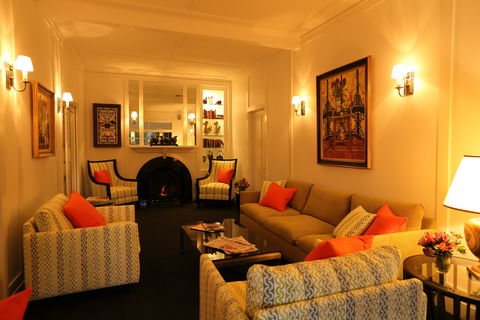Holmwood Guesthouse And Spa Cottages - Perths Hotel 1