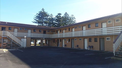 Lacepede Bay Motel & Restaurant - Perths Hotel 2