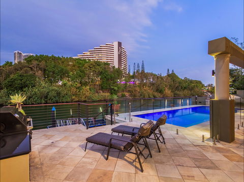 Lakeland Keys Broadbeach - Vogue Holiday Homes - Perths Hotel 0