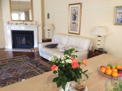 Linden Tree Manor - Perths Hotel 0
