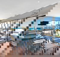 The Salty Dog Beachhouse - Perths Hotel