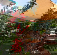 Tropical Palms Resort  4WD Hire - Perths Hotel