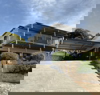 Waterway at Preston Beach - Perths Hotel