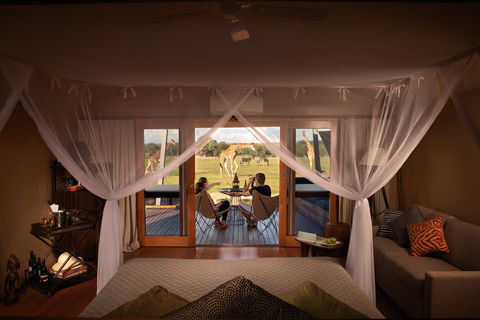 Zoofari Lodge, Taronga Western Plains Zoo Dubbo - Perths Hotel 0