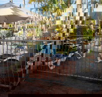 Beaches Serviced Apartments - Perths Hotel