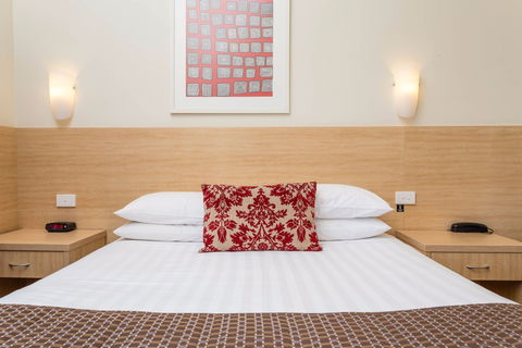 Club Motel And Apartments - Perths Hotel 0