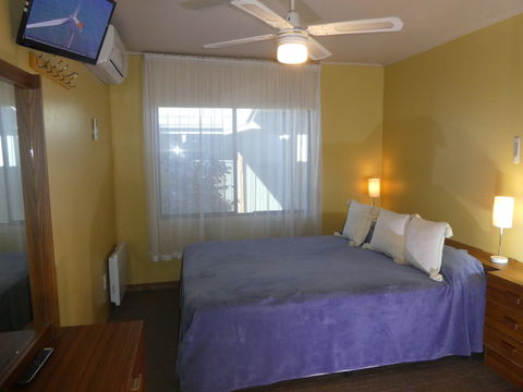 Kiewa View - Perths Hotel 1