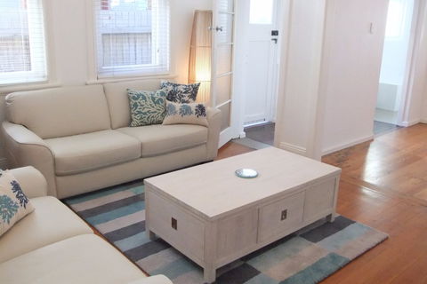 Manly Seaside Cottage - Perths Hotel 1
