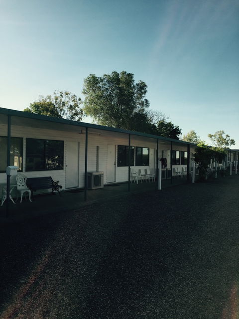 Rest Easi Motel - Perths Hotel 2