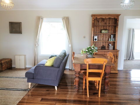 Robin Hood's Well Farm Stay - Perths Hotel 0