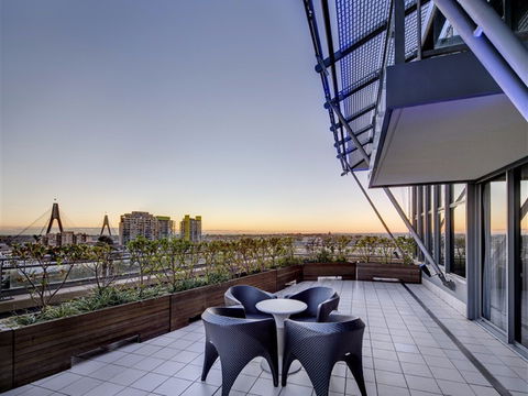 The Star Grand Hotel And Residences - Perths Hotel 2