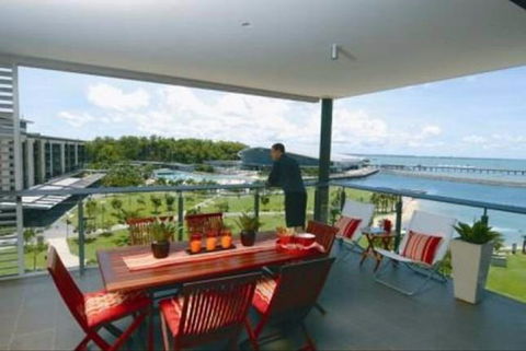The View - Perths Hotel 0