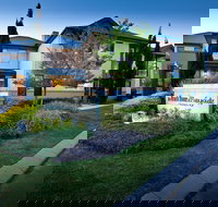 The Beach House at Bayside - Perths Hotel