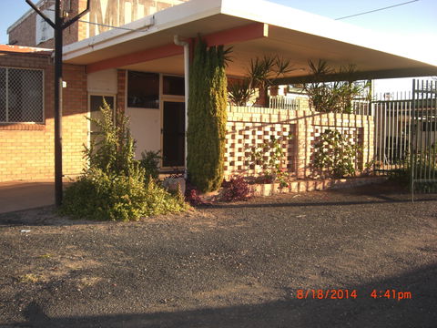 Walgett Motel - Perths Hotel 0