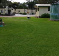 Wellington Caravan Park - Perths Hotel