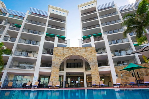 At Blue Horizon Resort - Perths Hotel 1