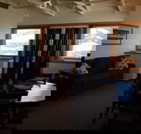 Blue Manna Waters  Apartment A - Perths Hotel