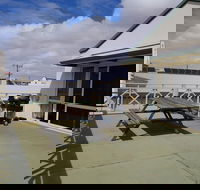 Blue Manna Waters - Apartment B - Perths Hotel