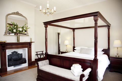 Cawarra On The Park - Perths Hotel 0