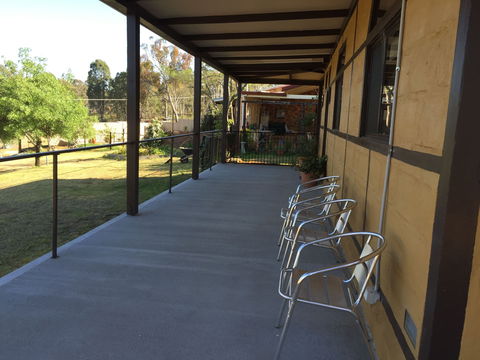 Coonandry Cottage - Perths Hotel 2