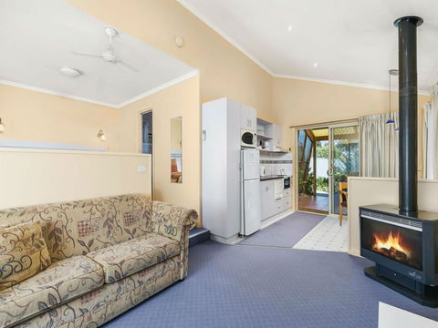 Cottages For Two - Perths Hotel 0