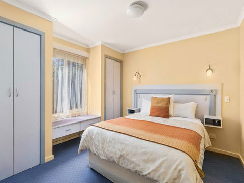 Cottages For Two - Perths Hotel 1