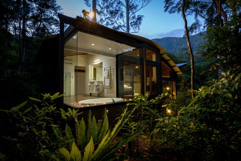 Crystal Creek Rainforest Retreat - Perths Hotel 0