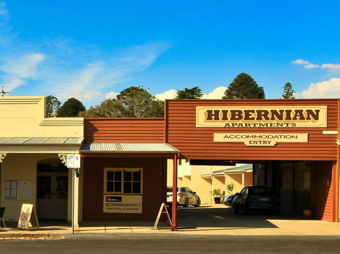 Hibernian Hotel Apartments - Perths Hotel 1
