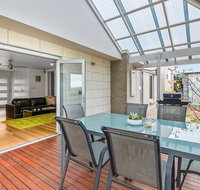 Limestone Coast Apartments - Perths Hotel