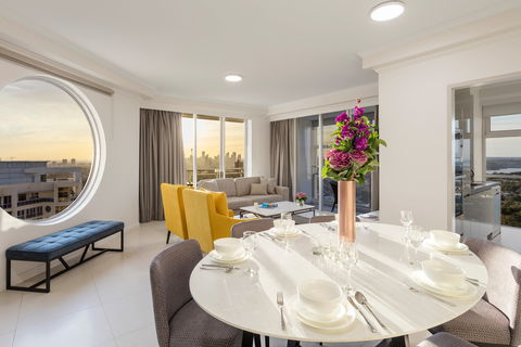 Meriton Suites Bondi Junction - Perths Hotel 0
