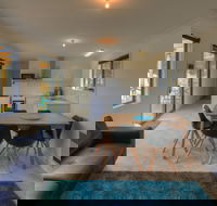 Orford Beachside Holiday Park - Perths Hotel