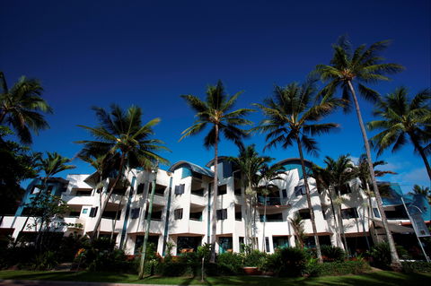 Port Douglas Peninsula Boutique Hotel - Perths Hotel 1