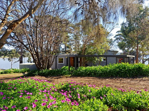 Taylors Bay Cottage - Perths Hotel 0