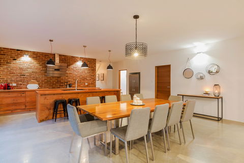 The Oak Nest Luxury Retreat - Perths Hotel 2