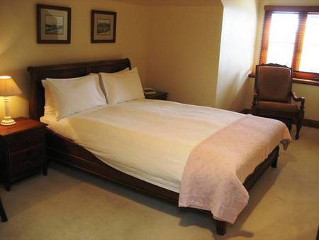 54 On Bank - Perths Hotel 1
