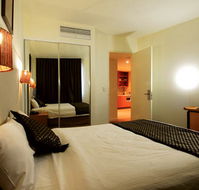 Golden Pebble Hotel