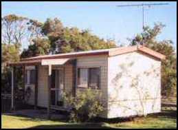 Kywong Caravan Park - Perths Hotel 1
