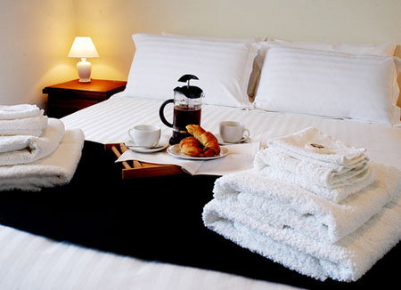 Hut On The Hill Heathcote - Perths Hotel 3