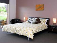 De Vine Escape - Perths Hotel 1
