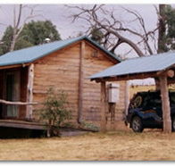 Gaddleen Grove Cottages - Perths Hotel