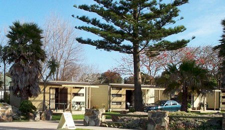 Lakes Ponderosa Holiday Park And Cabins - Perths Hotel 1