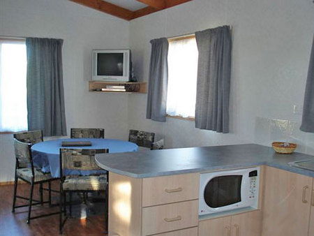 Acacia Gardens Mooroopna Caravan Park - Perths Hotel 2