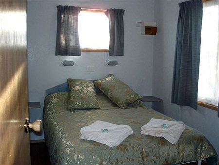 Acacia Gardens Mooroopna Caravan Park - Perths Hotel 3