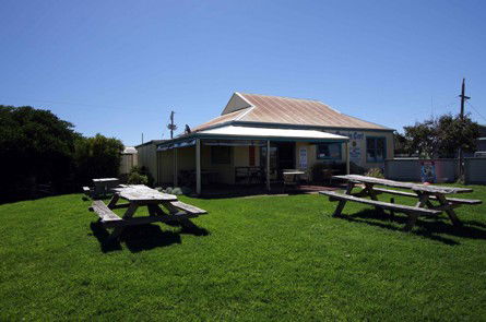 Apostles Camping Park And Cabins - Perths Hotel 0