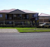 Marks Villa by the Sea - Perths Hotel