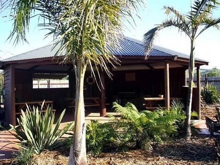 Prom Port Cottages - Perths Hotel 2